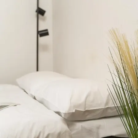 Apartment Air 202 *