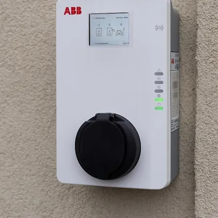 Air 202